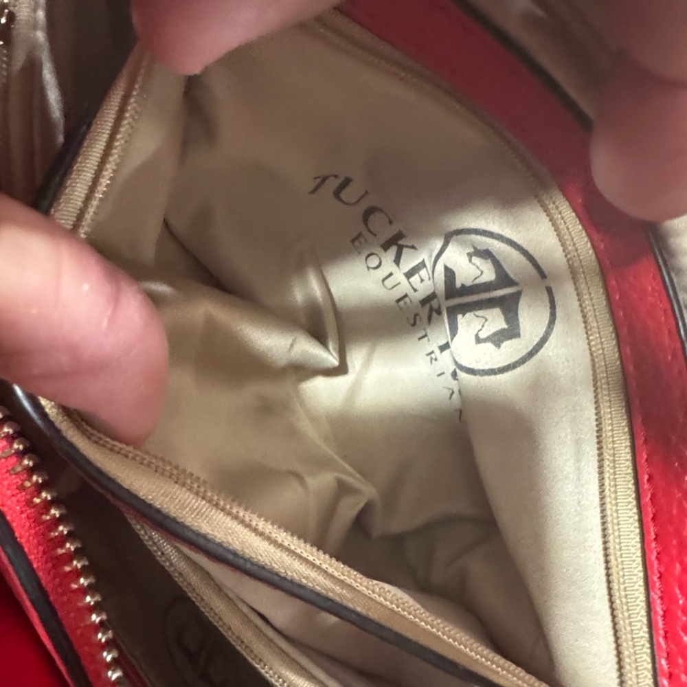 TUCKER TWEED Sedgefield Legacy Signature Handbag - Picture 9 of 13